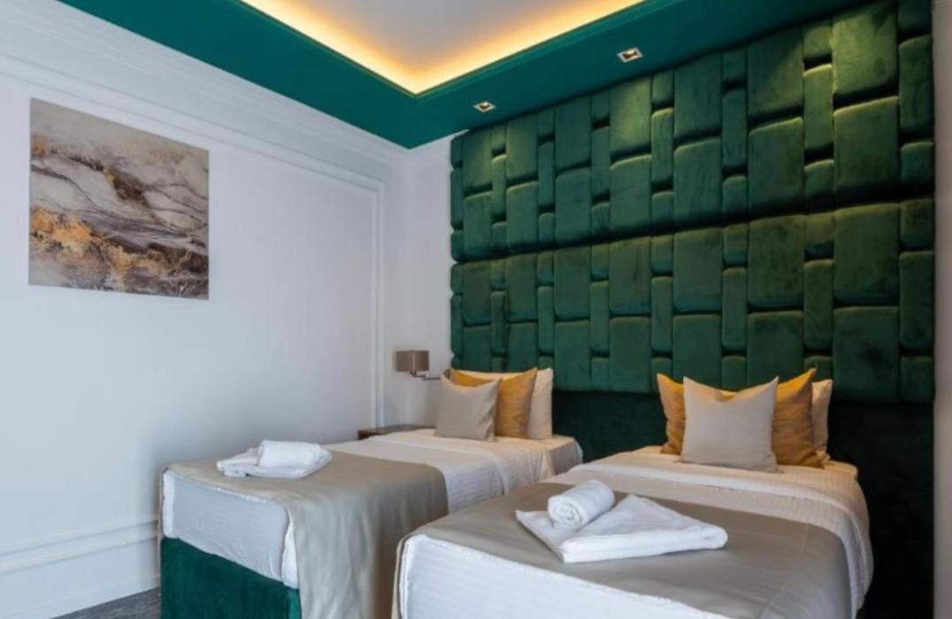 Hotel Garni Ideal Podgorica Bagian luar foto