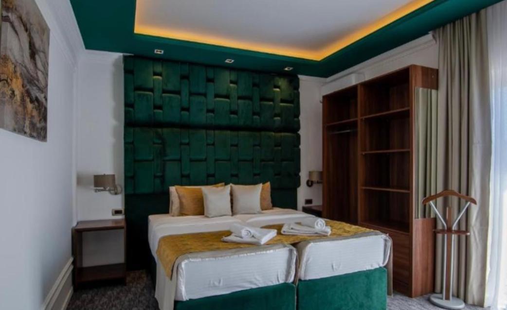 Hotel Garni Ideal Podgorica Bagian luar foto